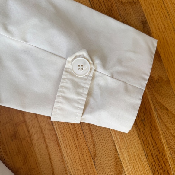 Fall Must Have Vintage 80s ivory trench coat - Picture 6 of 12